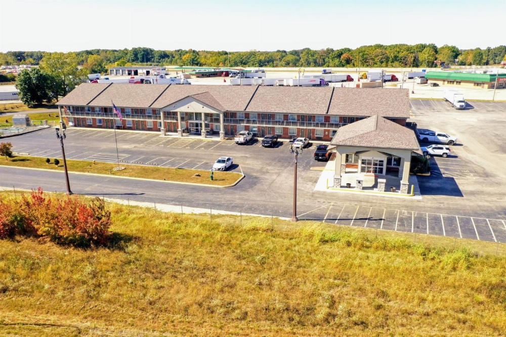 Baymont by Wyndham Effingham Main image